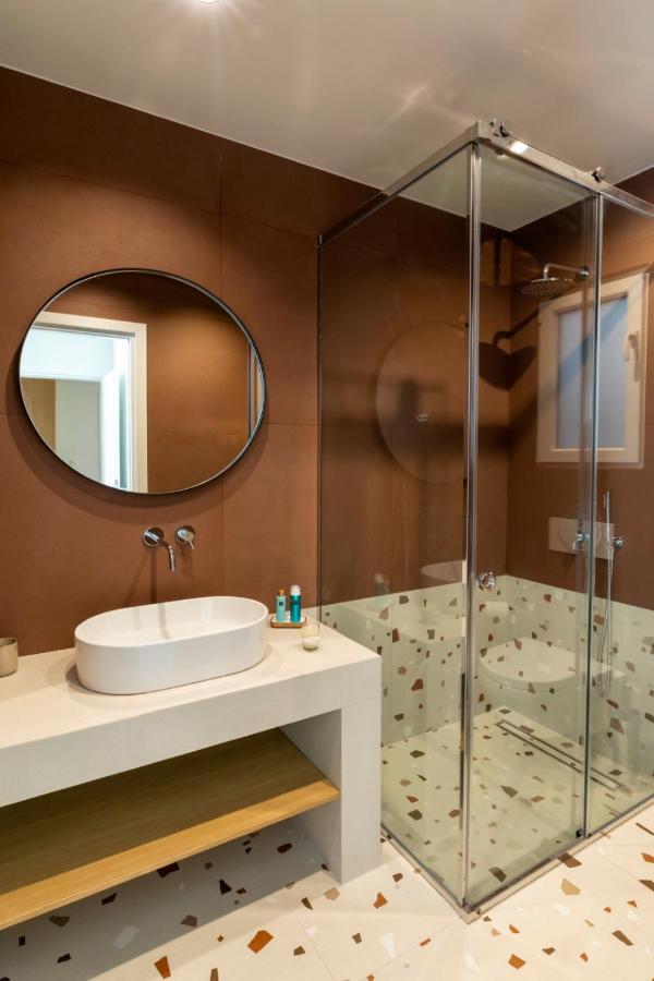 Modern 4Bd Apt Near Piraeus Port-Ath-15 Min Walk-Pirasmus Residencies Exterior foto